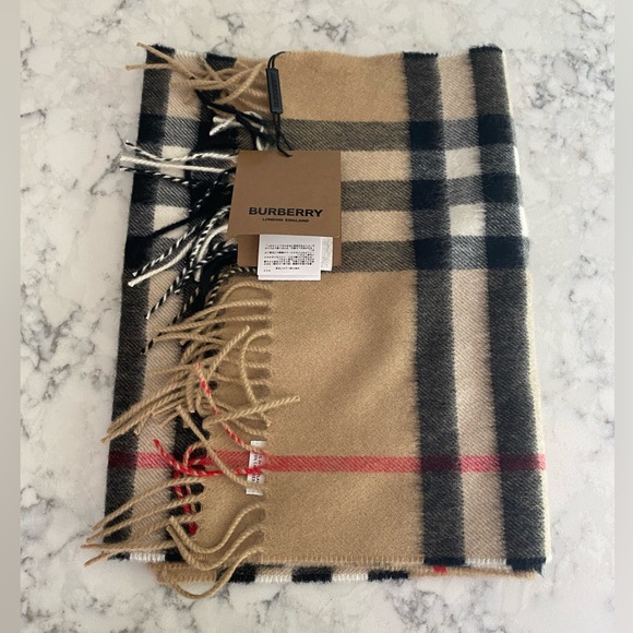 Burberry Accessories - Giant Check Burberry Cashmere Scarf